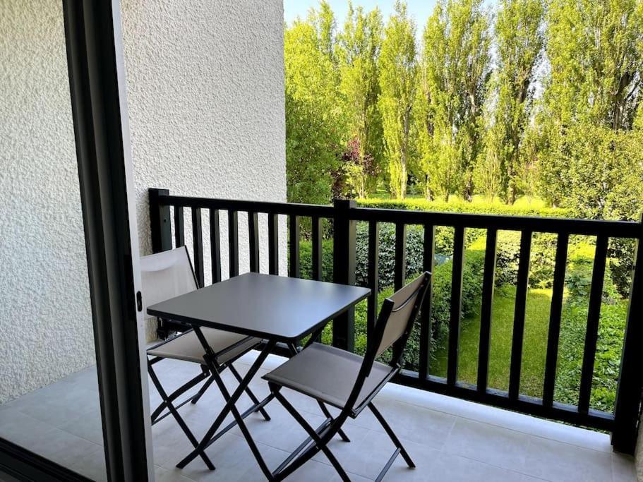 Le Garden - Studio Refait A Neuf Proche Mer Et Commerces Apartment Cabourg Exterior photo